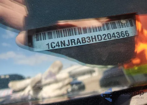 2017 Jeep Patriot z USA, uszkodzony, nr VIN 1C4NJRAB3HD204366